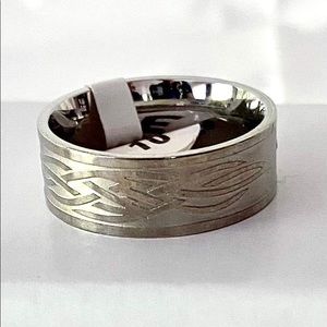 NEW!! Tribal Pattern Ring Stainless Steel Laser Etched Comfort Fit Size: 10 & 12